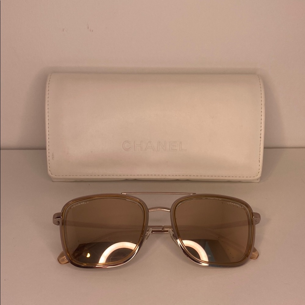 Chanel Classic Stylish Designer Rose Gold Mirror Sunglasses - Picture 10 of 10